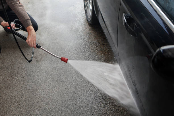 Best Pressure Washing Contractors  in Kenworth, IL